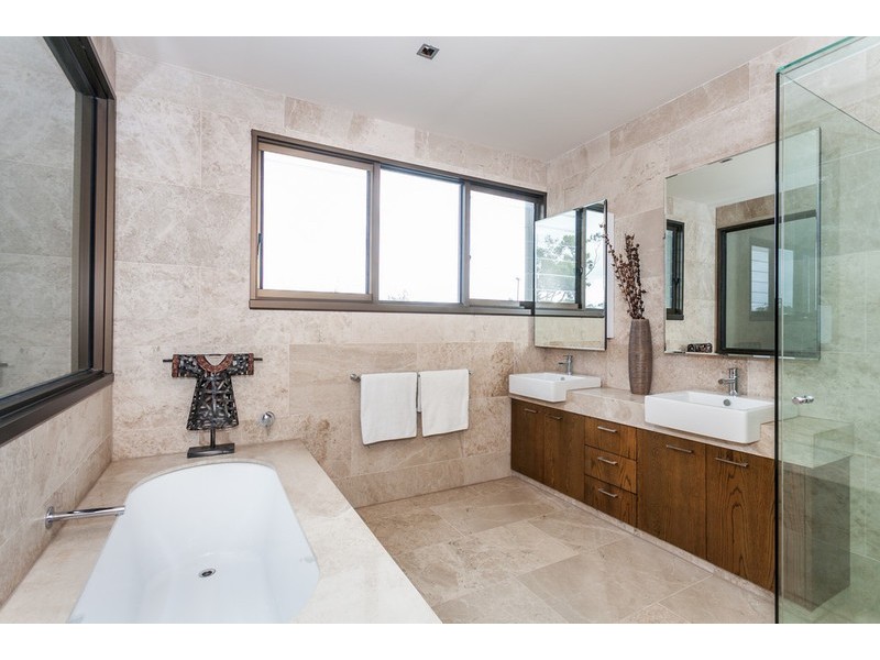 3A PRIDE STREET, Torquay VIC 3228