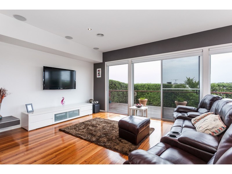 12  Springbank Circuit, Torquay VIC 3228