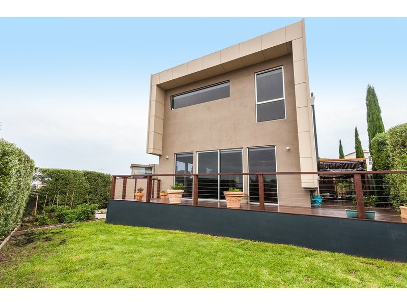 12  Springbank Circuit, Torquay VIC 3228