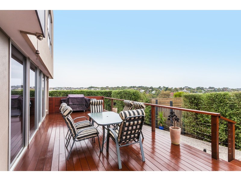 12  Springbank Circuit, Torquay VIC 3228