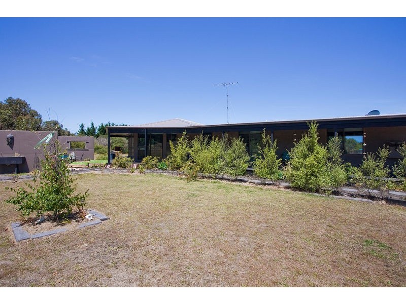 227 Coombes Road, Torquay VIC 3228