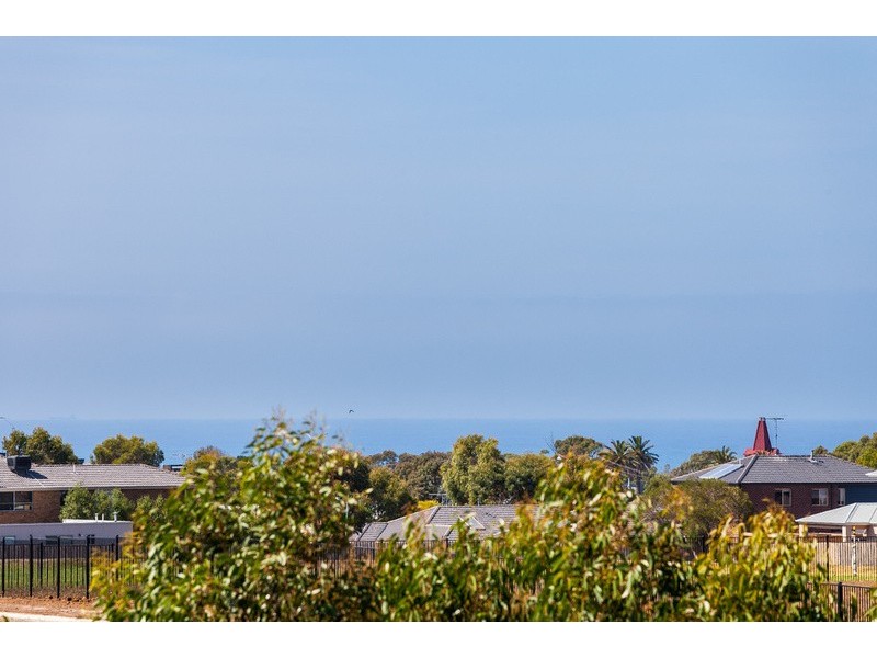 16 Eton Road, Torquay VIC 3228