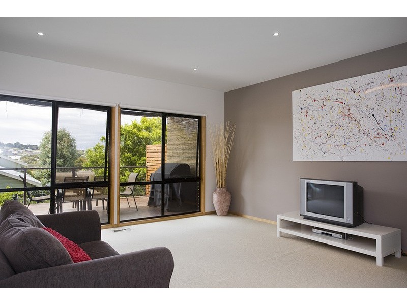 10 Riviera Drive, Jan Juc VIC 3228