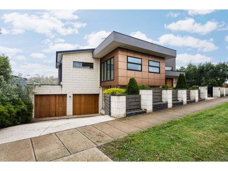77 Alleyne Avenue, Torquay VIC 3228