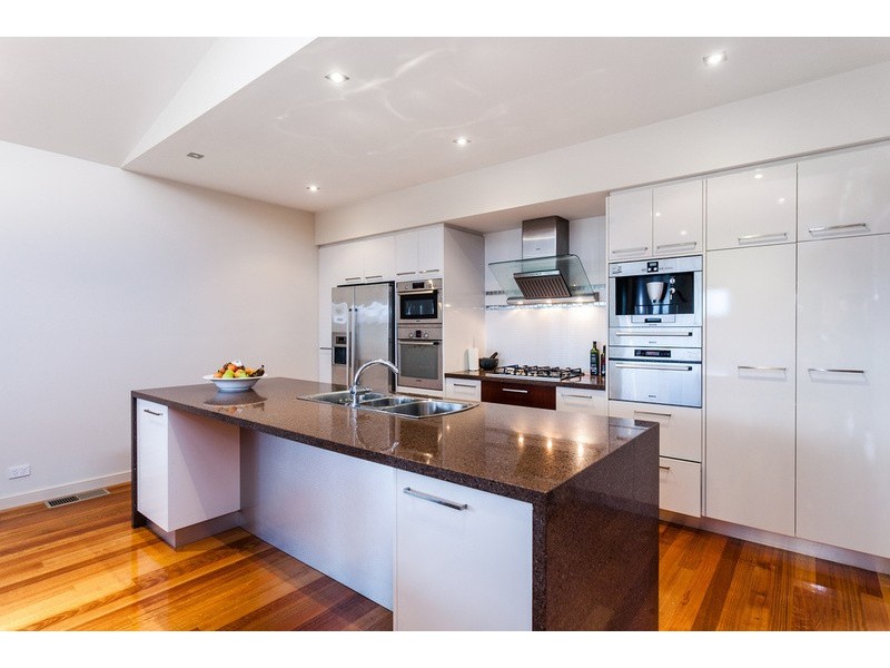 77 Alleyne Avenue, Torquay VIC 3228