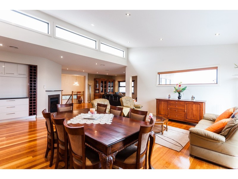 77 Alleyne Avenue, Torquay VIC 3228