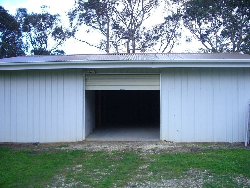 555 Mt Duneed Road, Freshwater Creek VIC 3216