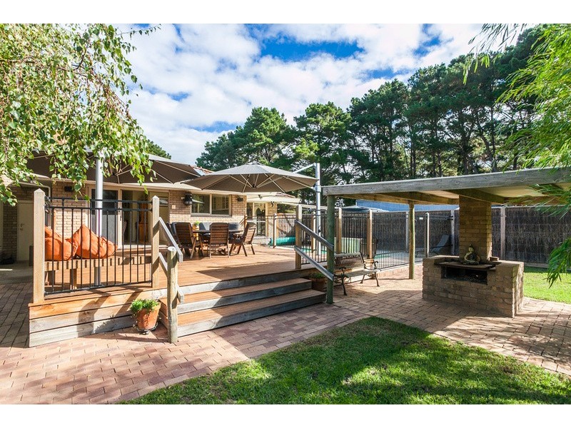 15  Aquarius Avenue, Torquay VIC 3228