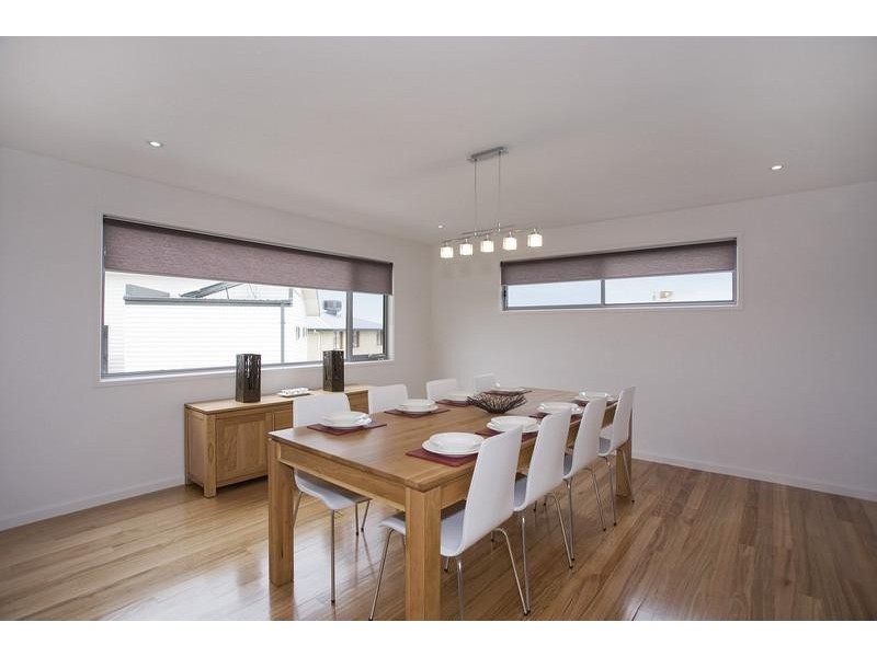 25 Longshore Street, Torquay VIC 3228