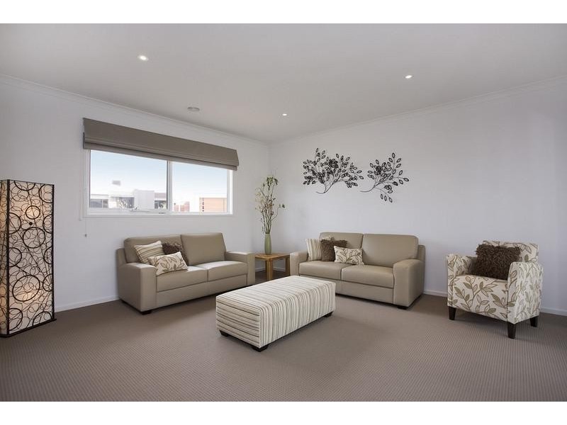 27 Longshore Street, Torquay VIC 3228