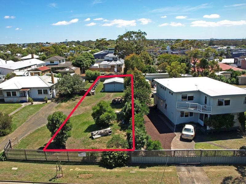 42 Anderson Street, Torquay VIC 3228