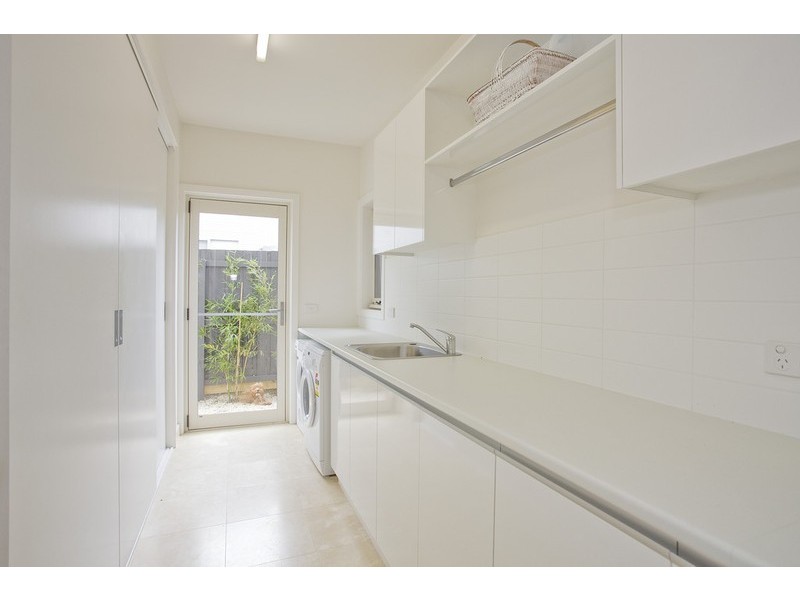 30A Beach Road, Torquay VIC 3228