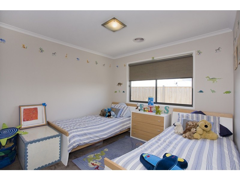 1 Longshore Street, Torquay VIC 3228