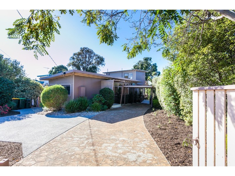 4 Haven Court, Torquay VIC 3228