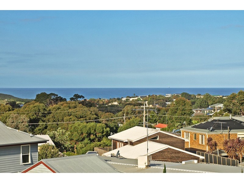 24 Ozan Crescent, Jan Juc VIC 3228
