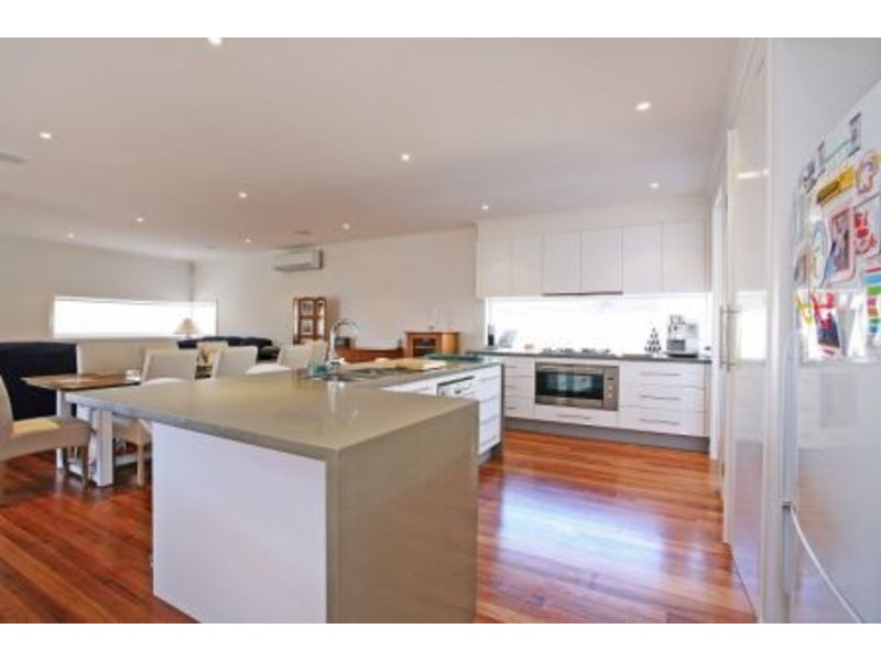 18 Links Drive, Torquay VIC 3228