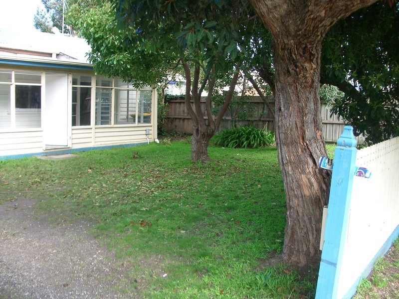 31 Price Street, Torquay VIC 3228