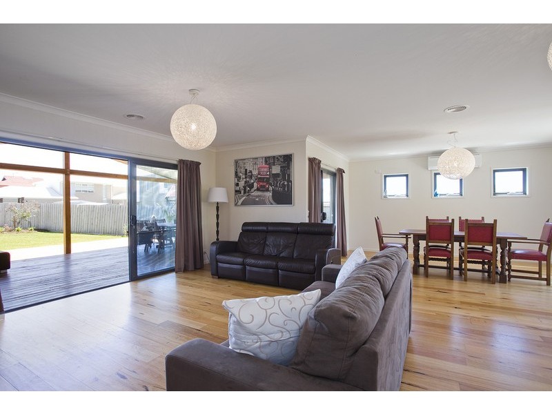 17 Almeida Close, Torquay VIC 3228
