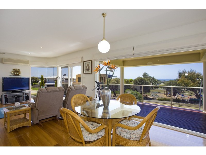 6 Parkview Court, Torquay VIC 3228