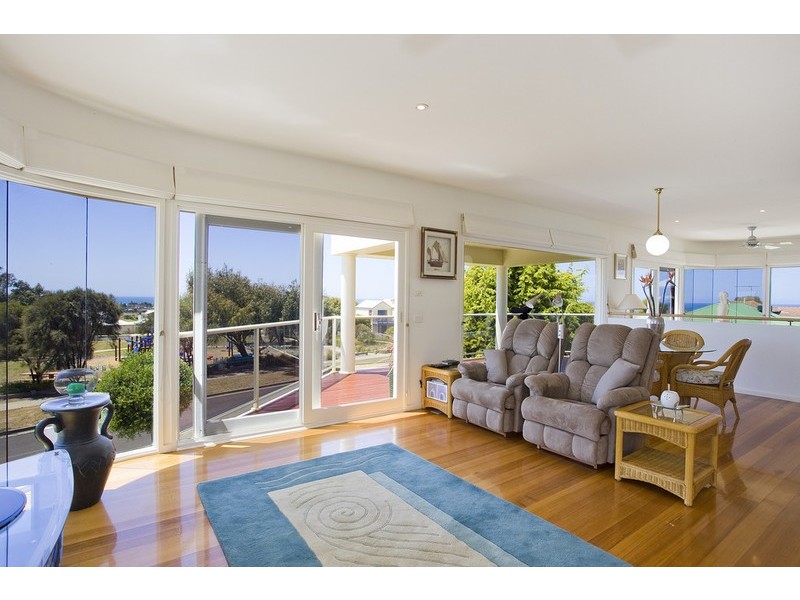 6 Parkview Court, Torquay VIC 3228