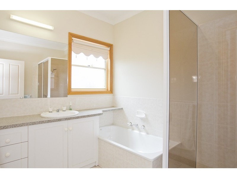 10 Hani Court, Torquay VIC 3228