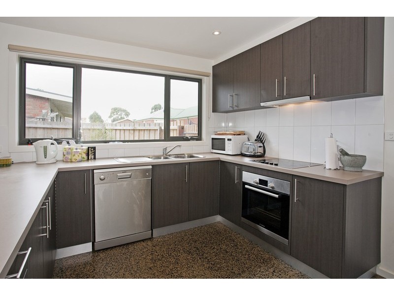 3 & 3A Nestor Court, Torquay VIC 3228