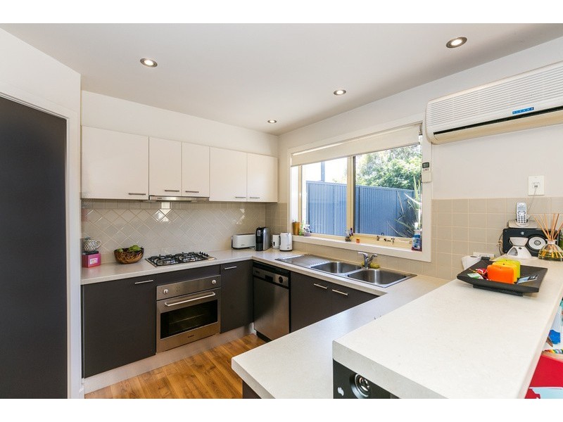 3/40 Surfcoast Highway, Torquay VIC 3228