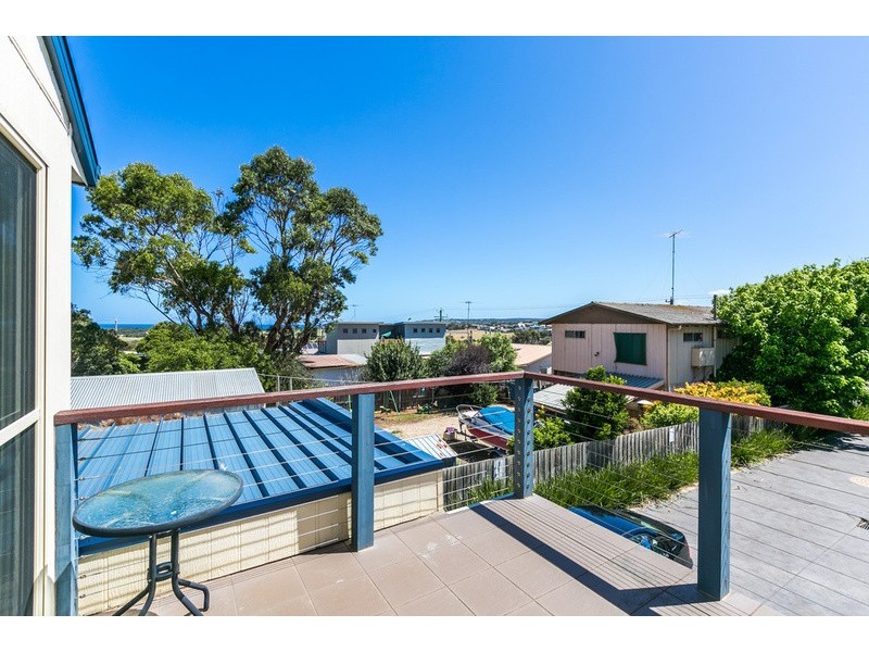 3/40 Surfcoast Highway, Torquay VIC 3228