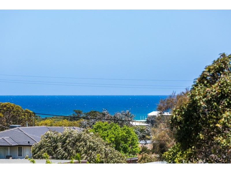 3/40 Surfcoast Highway, Torquay VIC 3228