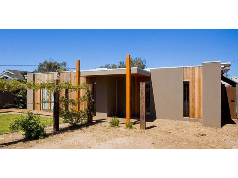 7 New Street, Torquay VIC 3228