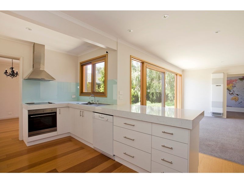 7 New Street, Torquay VIC 3228