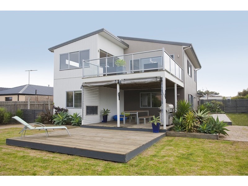 21 Conside Crescent, Torquay VIC 3228