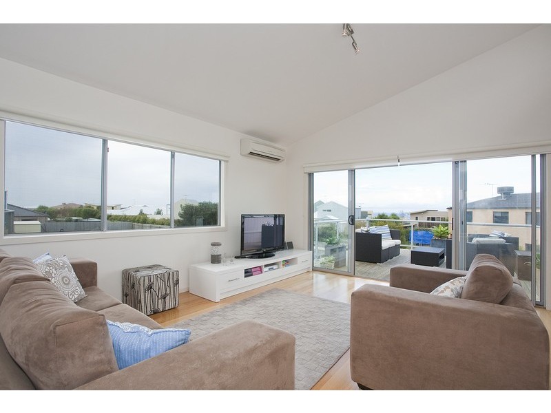 21 Conside Crescent, Torquay VIC 3228