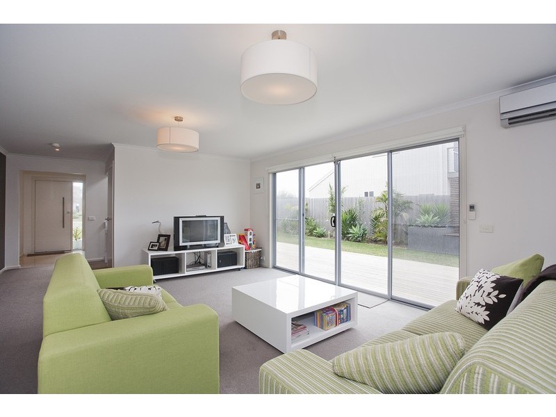 21 Conside Crescent, Torquay VIC 3228