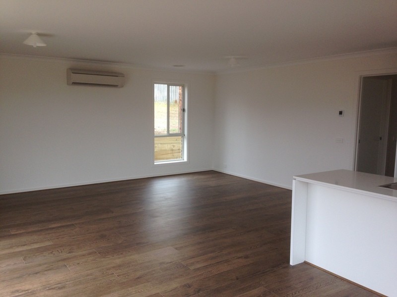 124 Beach Road, Torquay VIC 3228