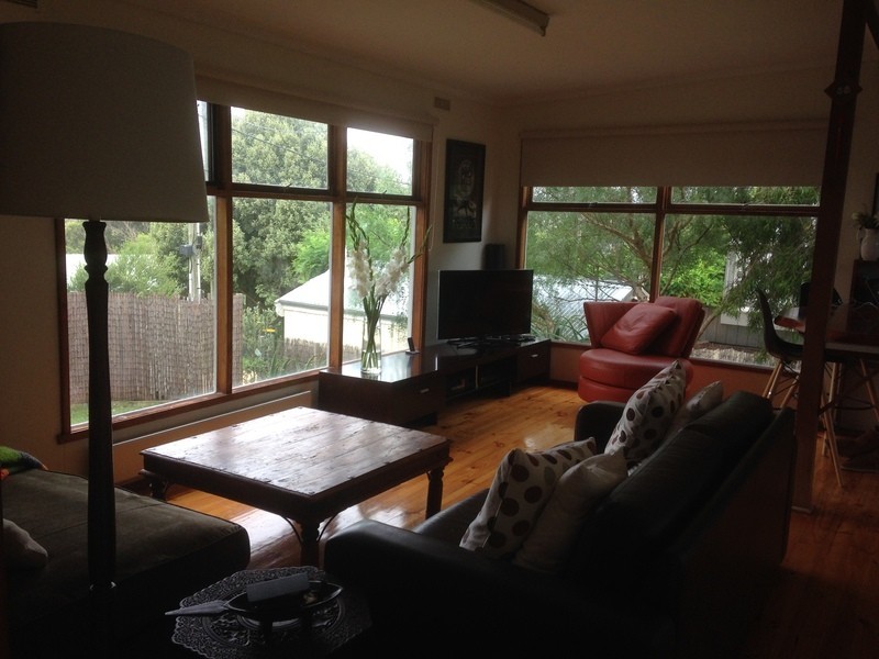 12 Blyth Street (ENTRY OF CHALLIS AVENUE), Breamlea VIC 3227