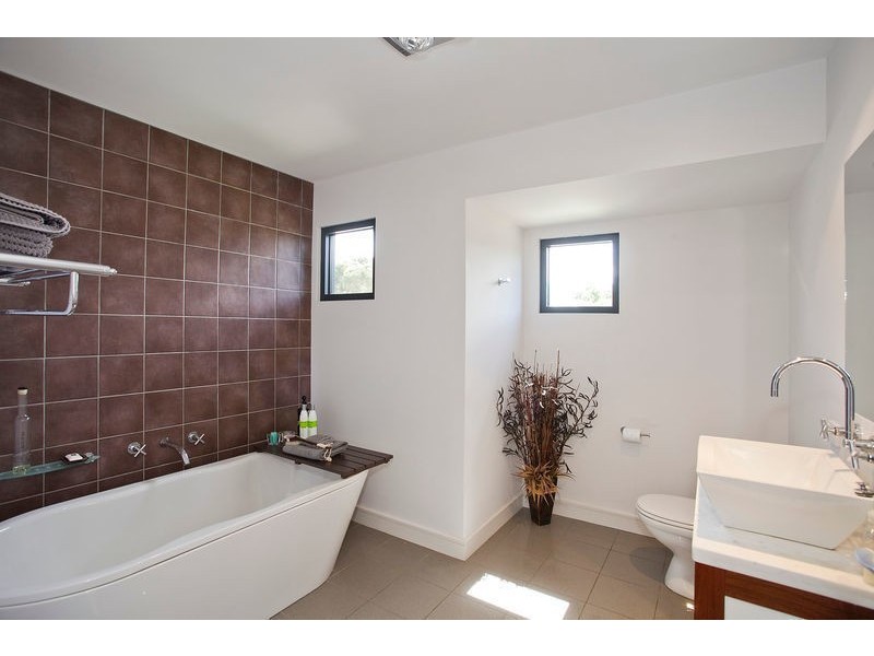 86a Geelong Road, Torquay VIC 3228