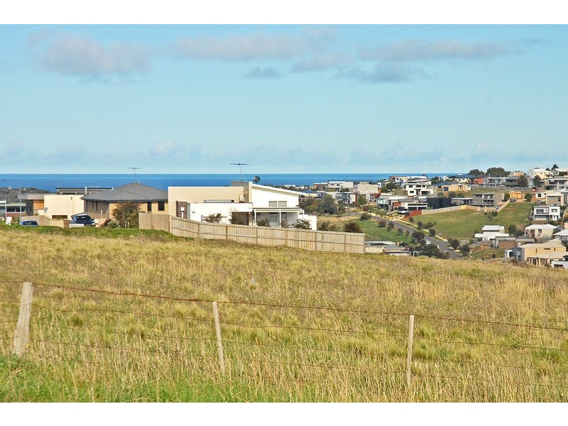 12 Sandy Way, Torquay VIC 3228