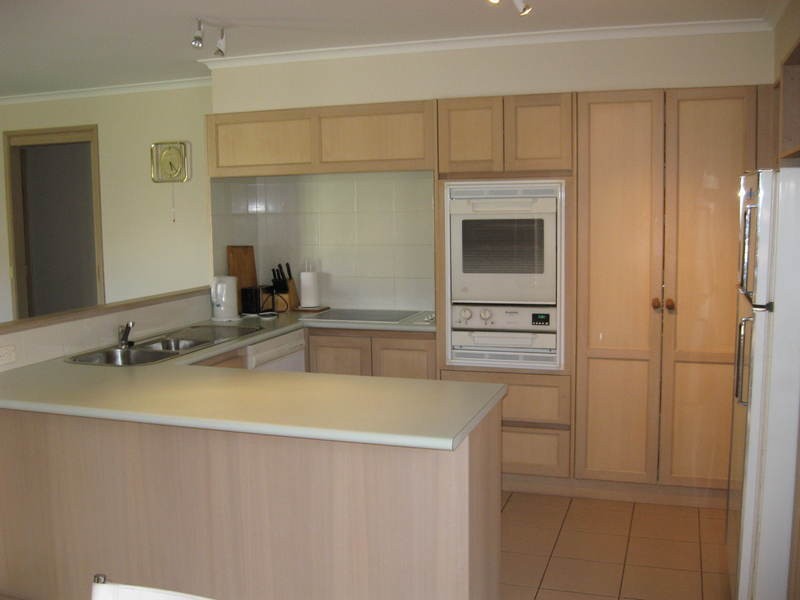 71 Glaneuse Avenue, Torquay VIC 3228