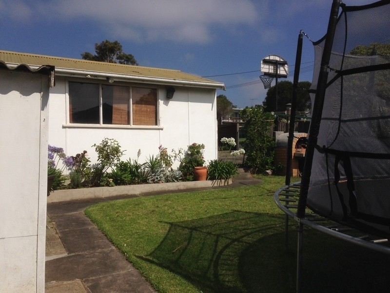 63 Fischer Street, Torquay VIC 3228