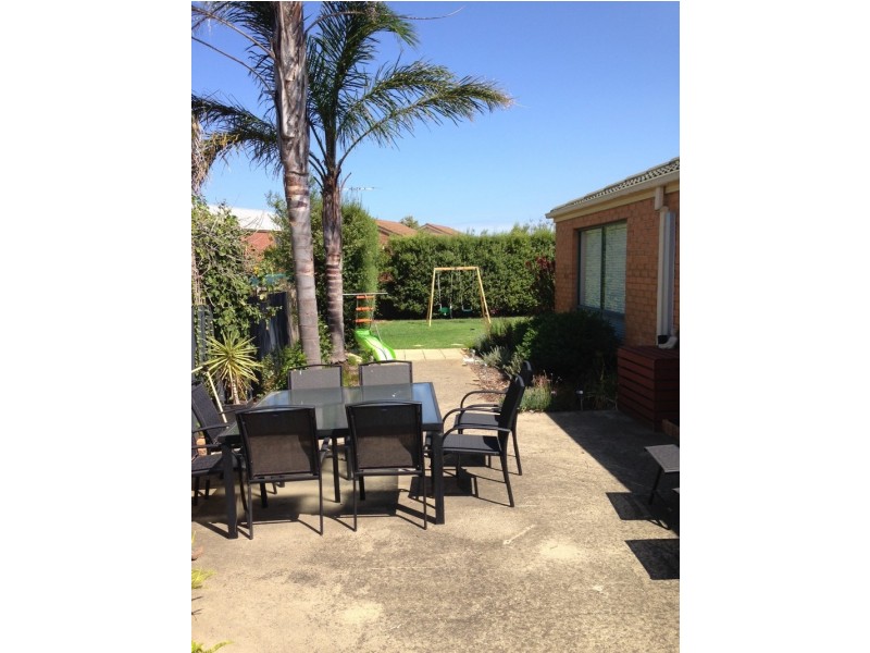 22 Loch Ard Drive, Torquay VIC 3228