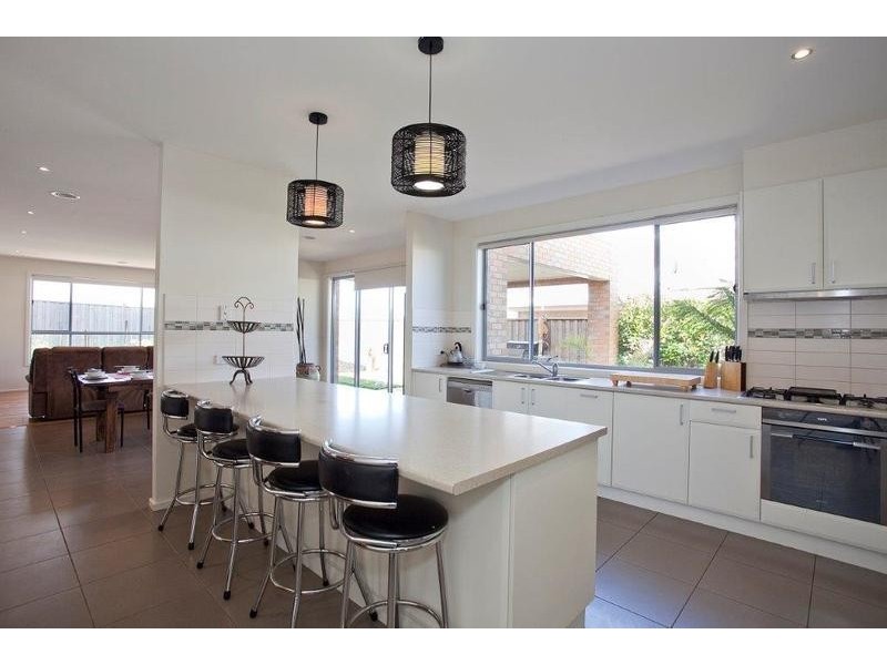 44 Centreside Drive, Torquay VIC 3228