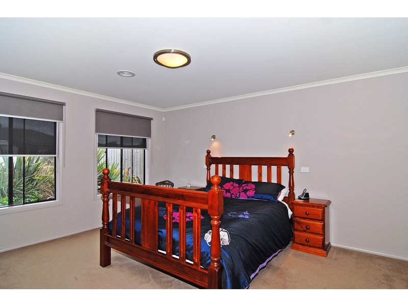 15 Conside Crescent, Torquay VIC 3228