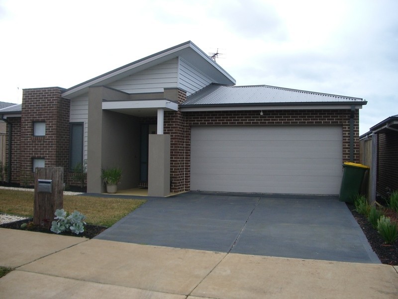 164 Fischer Street,, Torquay VIC 3228