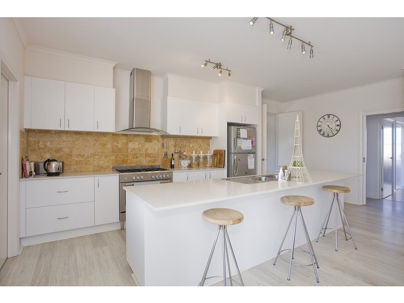 155 Coombes Road, Torquay VIC 3228