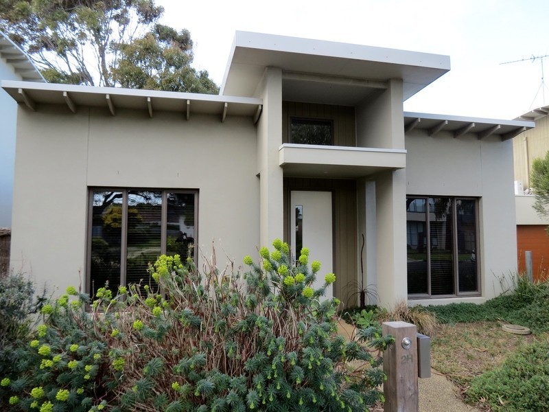 2H Riverside Drive, Torquay VIC 3228