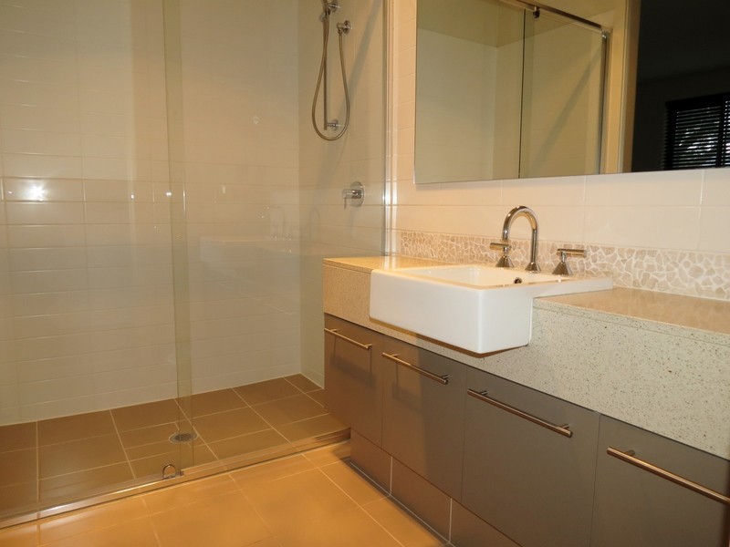 2H Riverside Drive, Torquay VIC 3228