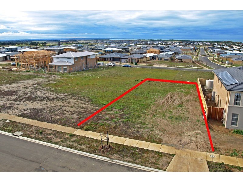 4 Bombora Street, Torquay VIC 3228