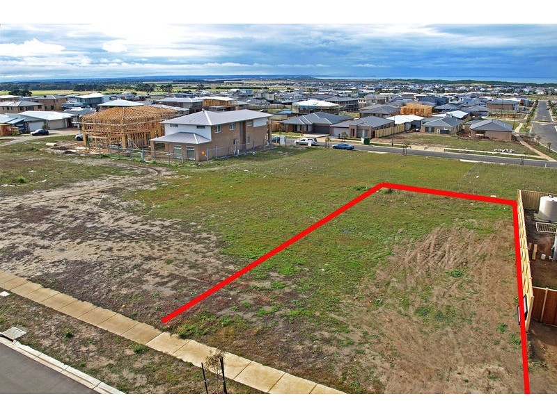 4 Bombora Street, Torquay VIC 3228