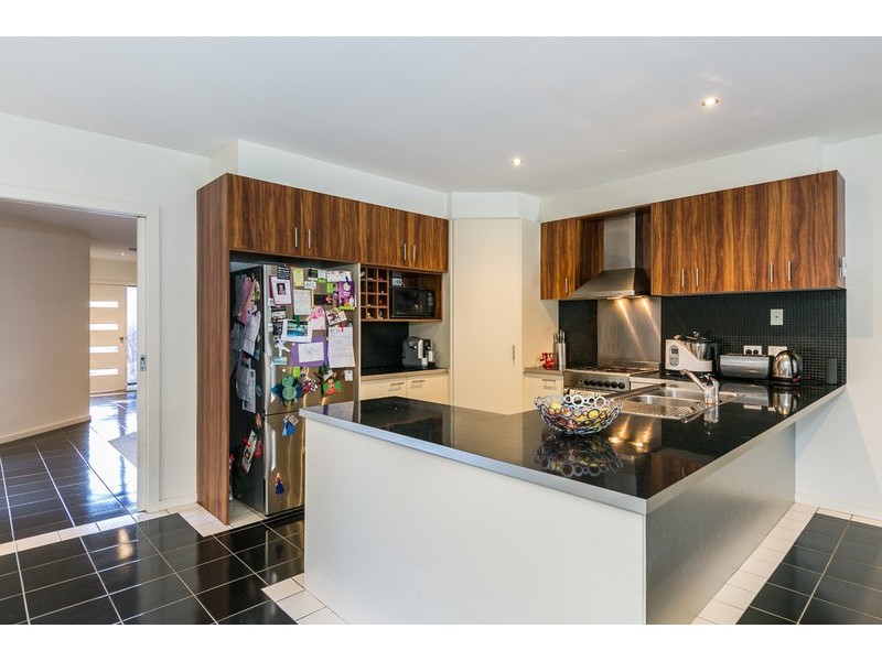 31 Pacific Drive, Torquay VIC 3228